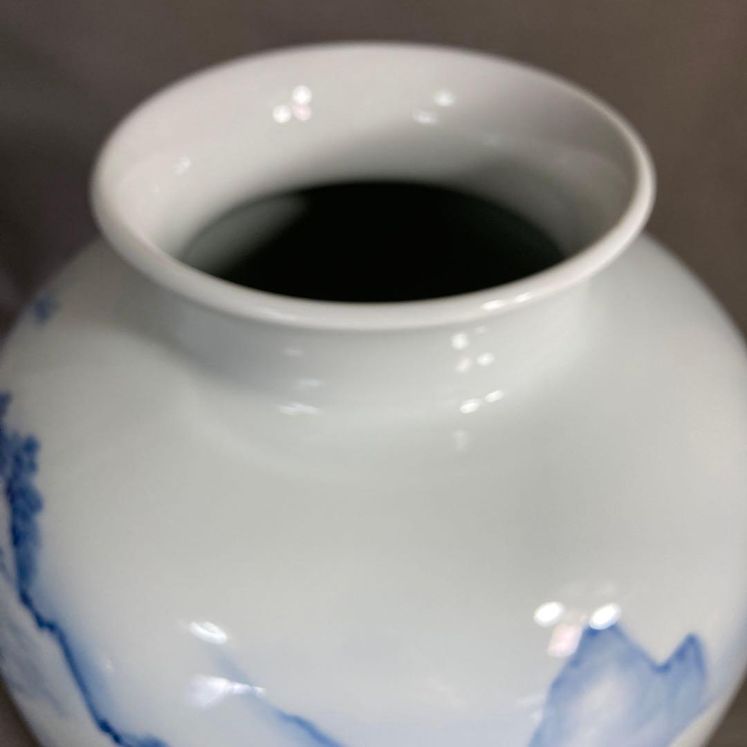 【深川製磁】有田焼の伝統　日本の名窯　宮内庁御用達　深川製磁　染付山水絵　花瓶