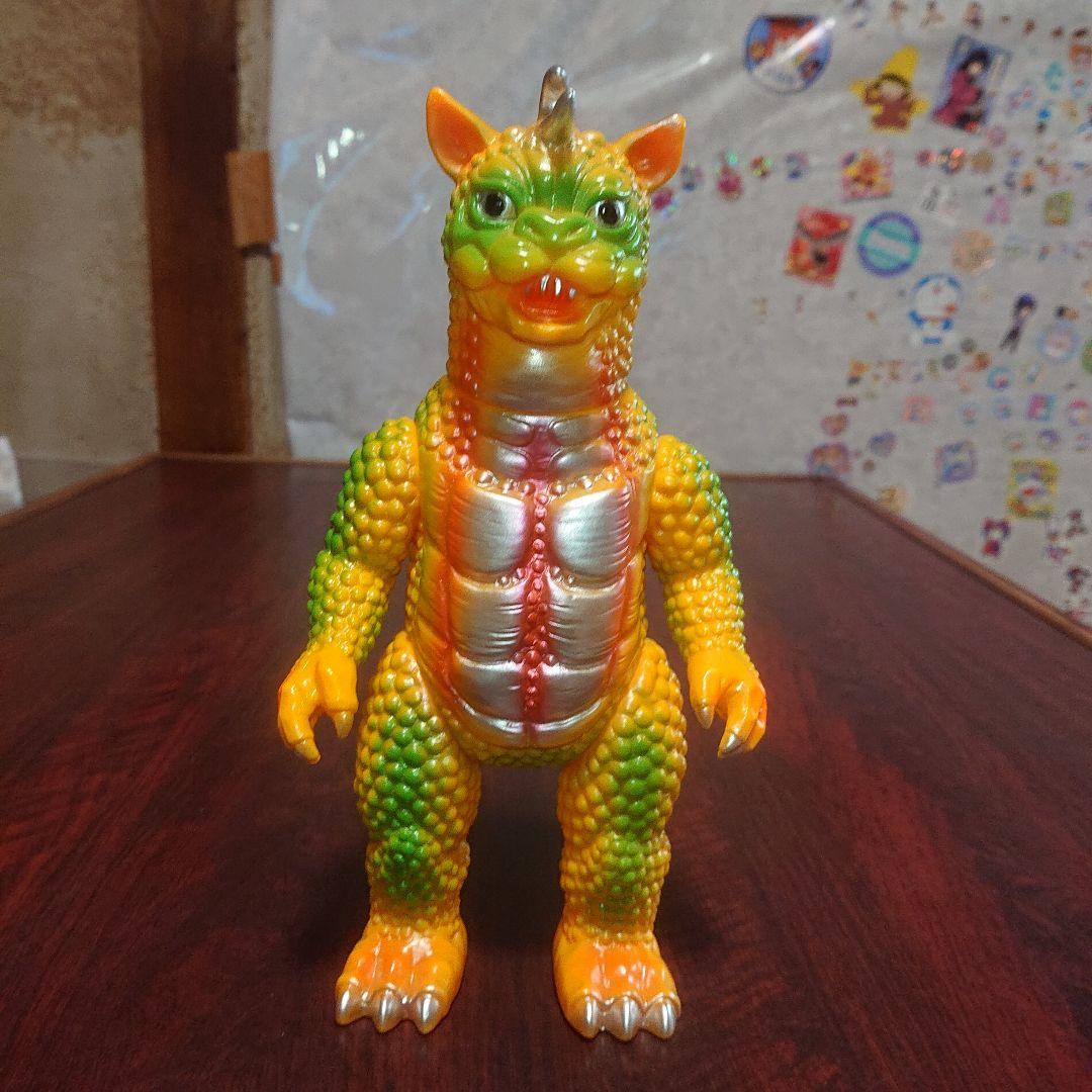 ブルマァク/ガバラ ソフビ