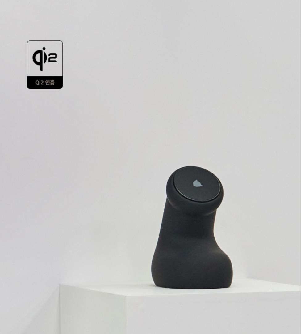 鉄腕アトム ブラックエディション スペシャルパッケージ （Qi2対応）