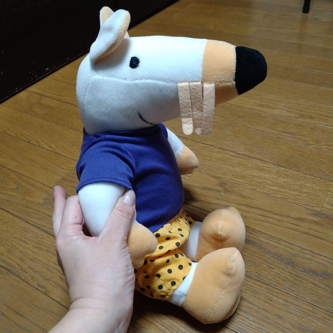 メイシーちゃん大きいぬいぐるみ