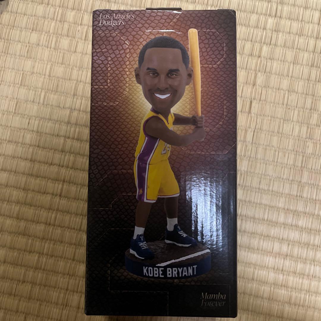 【非売品】LAドジャース8/8記念品 コービー・ブライアント　ボブルヘッド