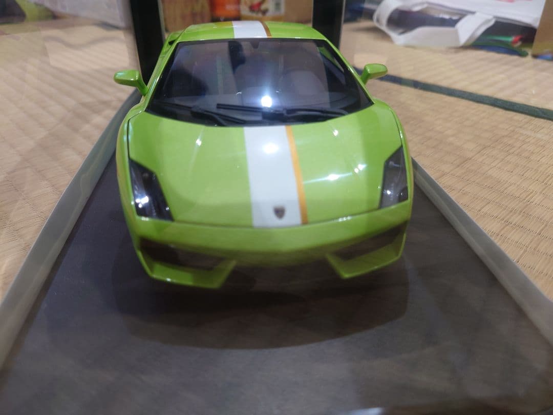 ランボルギーニ　ガヤルド　グリーン　1/18