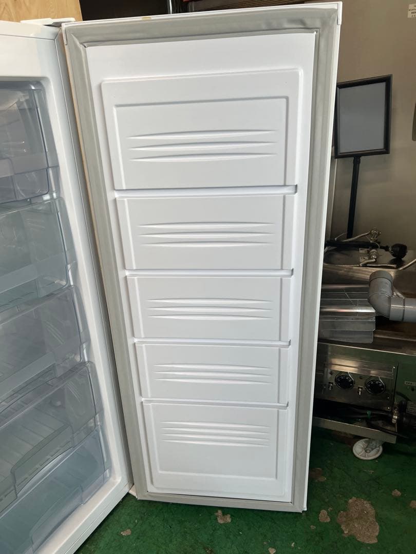 2020年 テンポス冷凍ストッカー 5段前開き 152L