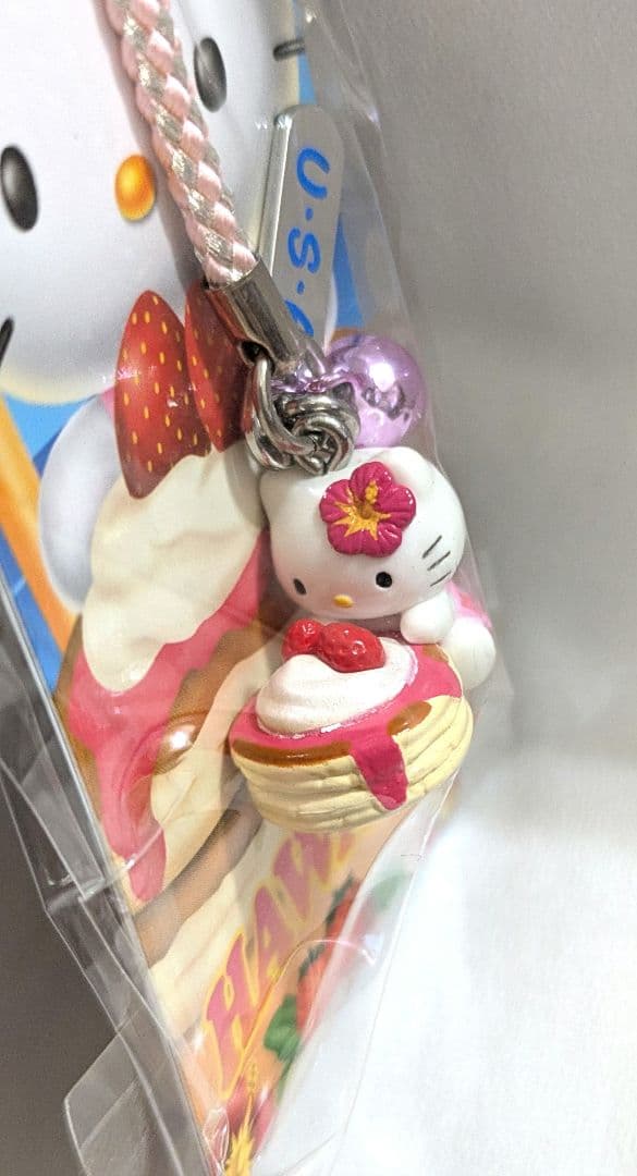 J*_様 ハワイ　ハローキティ ストロベリーパンケーキ 根付　2011　未開封