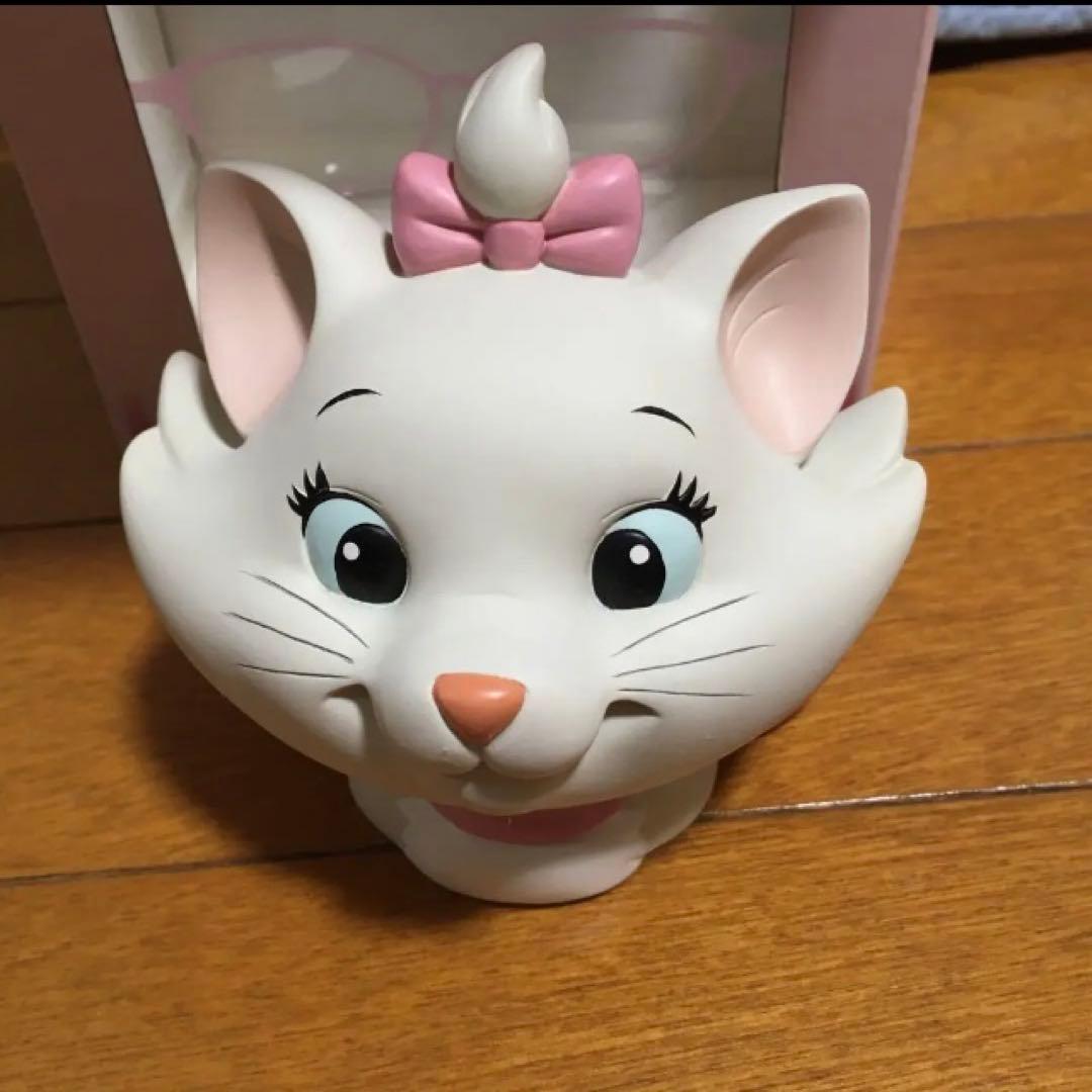 ディズニー　マリー　メガネスタンド