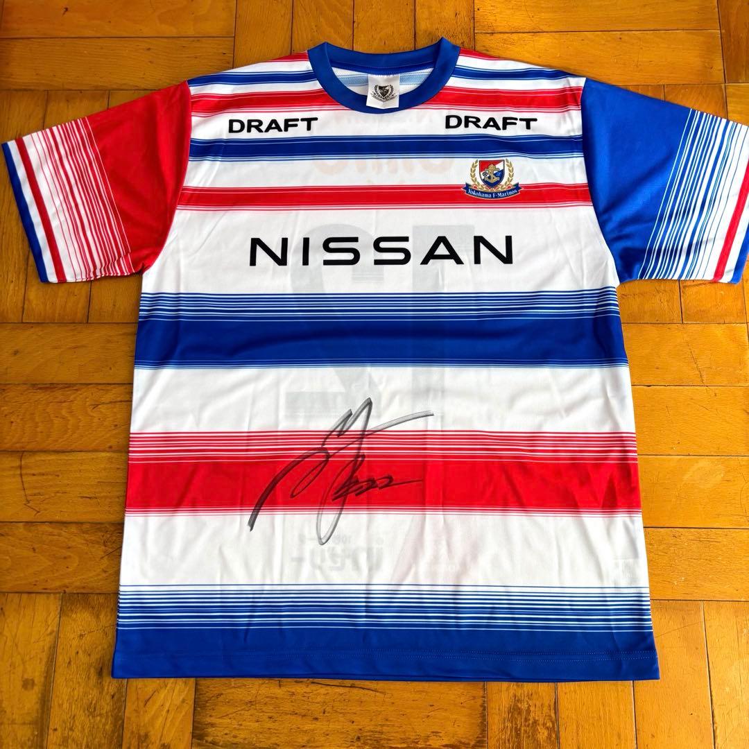 横浜Ｆ・マリノス サイン入りユニフォーム＋タオルマフラー