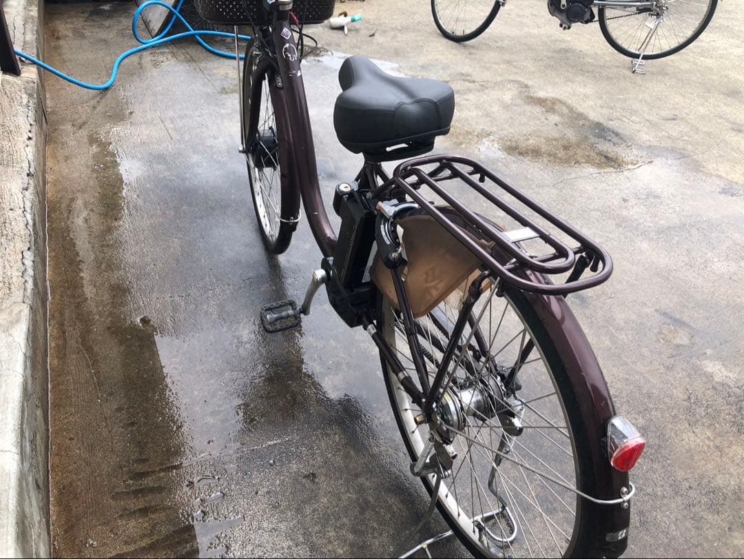 ブリヂストン最新電動アシスト自転車フロンティア26インチブラウンアルミボディー