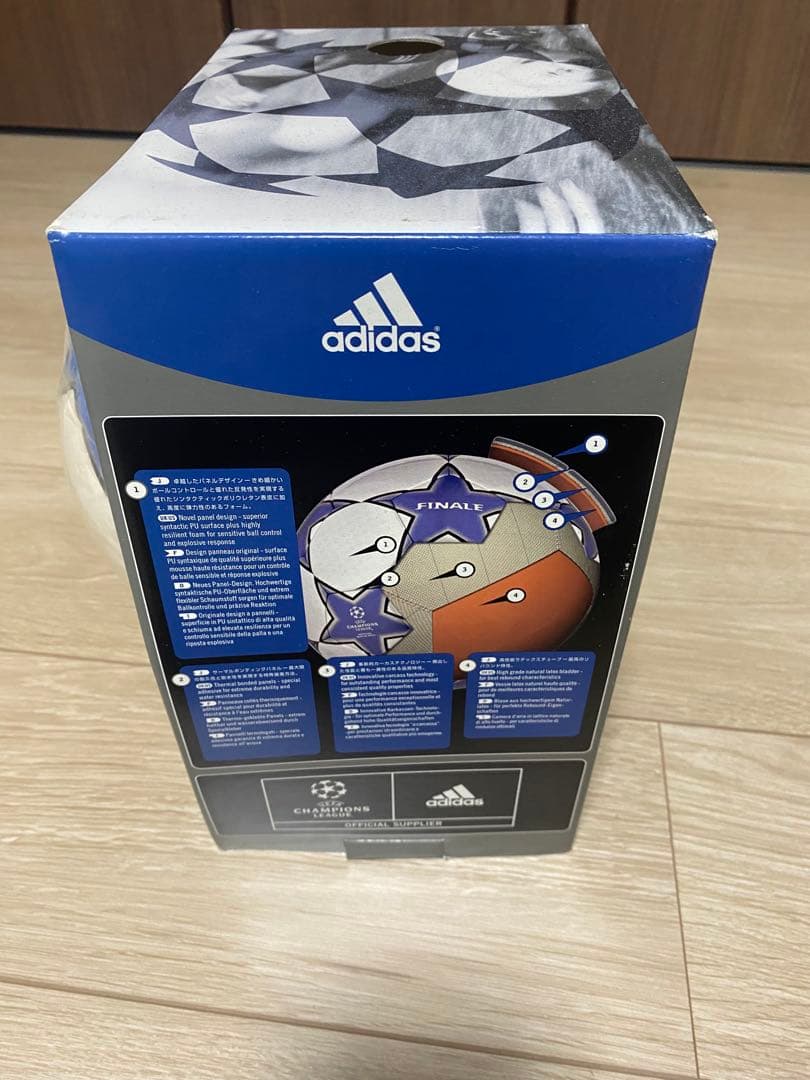 アディダス　2005 CL フィナーレ　5号球　未使用品