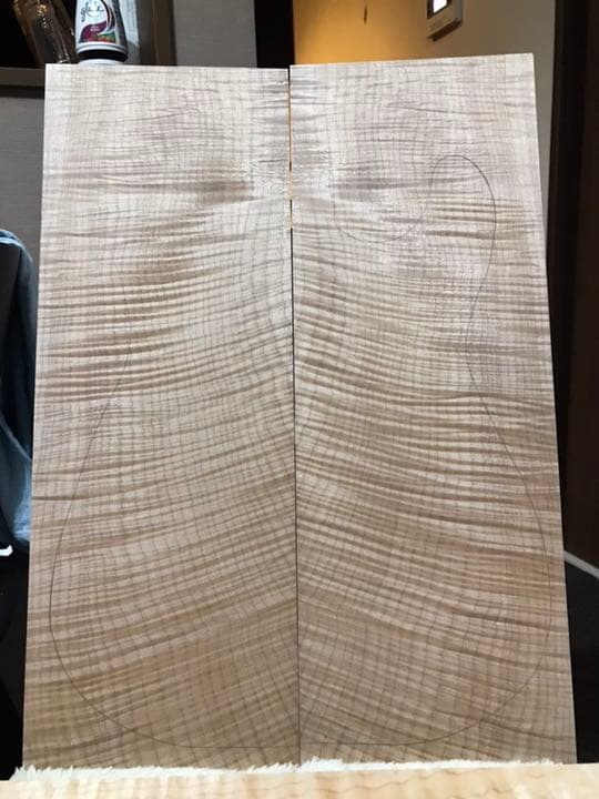 フレームメイプル 5A ２万５０００から１８０００円に値下げしました！