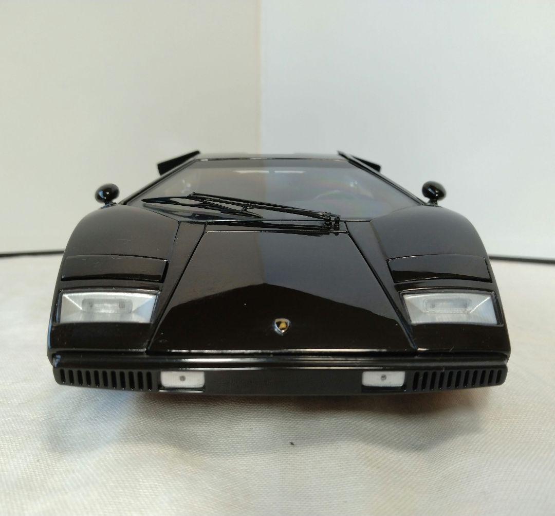 19　京商　1/18　ランボルギーニ　カウンタック　LP400　黒　ブラック