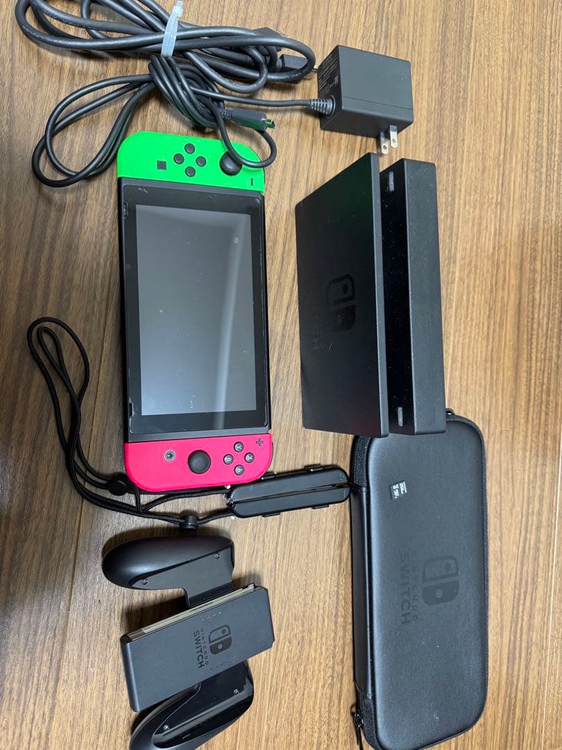【SDカード・付属品おまけ付き】ニンテンドースイッチ本体グリーン/ピンク