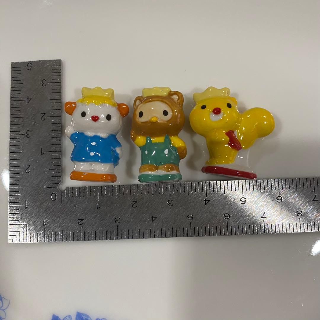 フェーブ ハローキティ10体 フェーヴ 陶器 ミニチュア　王冠