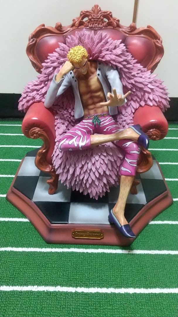 ドフラミンゴ フィギュア