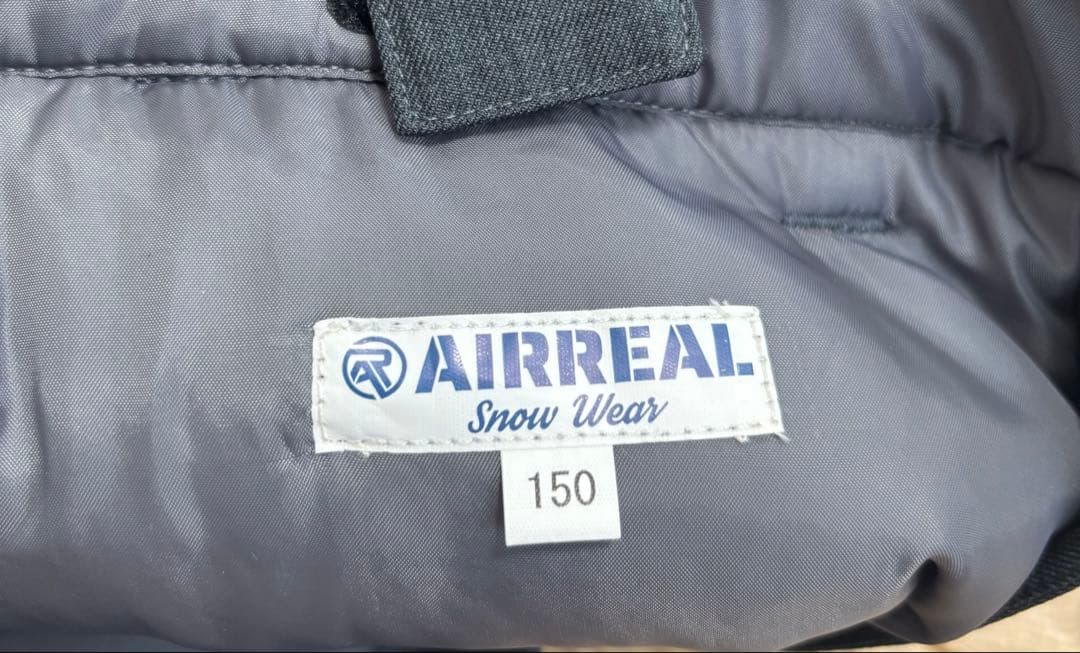 子ども用スキーウェア ホワイト/グレー　150サイズ　新品未使用