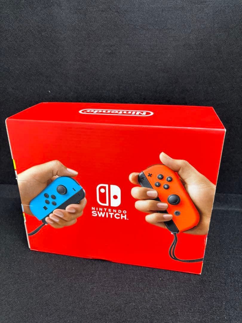 新品未開封　Nintendo Switch 本体