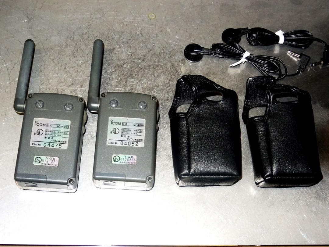 希少品 ICOM 初の特定小電力トランシーバー IC-4001