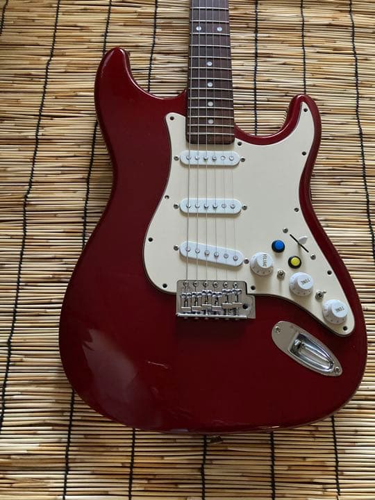 ☆珍品　特別仕様のストラト　Vision社製