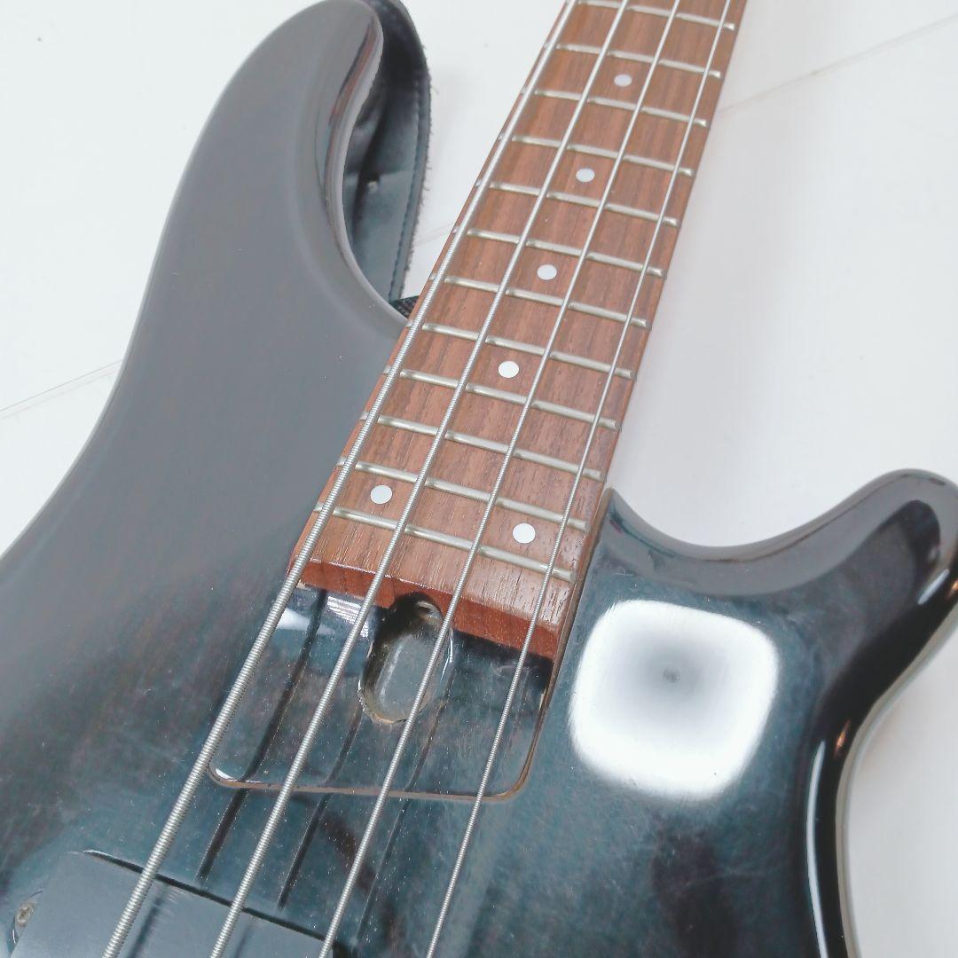 P493 フェルナンデス ベース