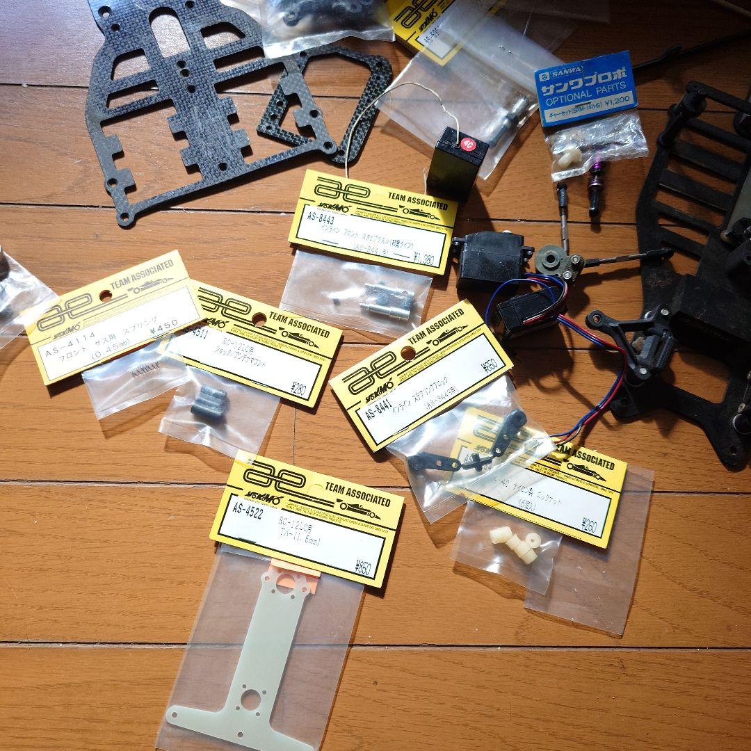 アソシエイテッド　RC12LC