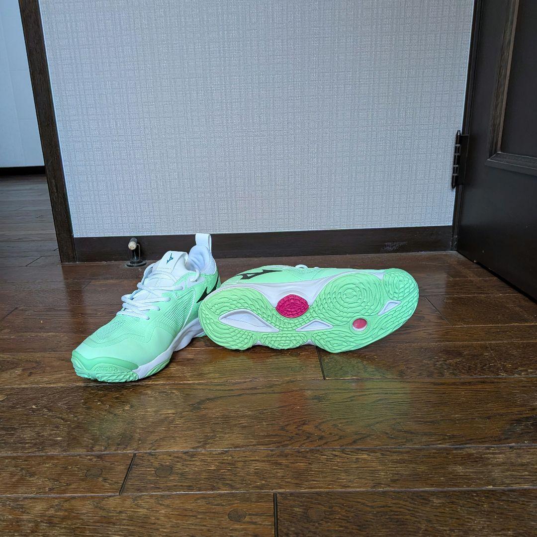 【未使用】ミズノ　ウェーブ　モメンタム3 グリーン☓ブラック☓ブルー　27