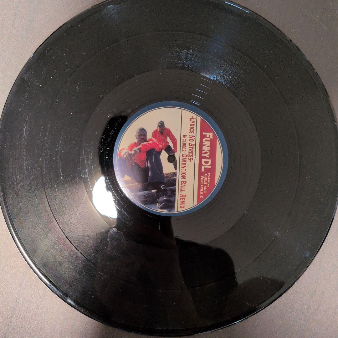 ほぼ新品!! Funky DL / Lyrics No Stress