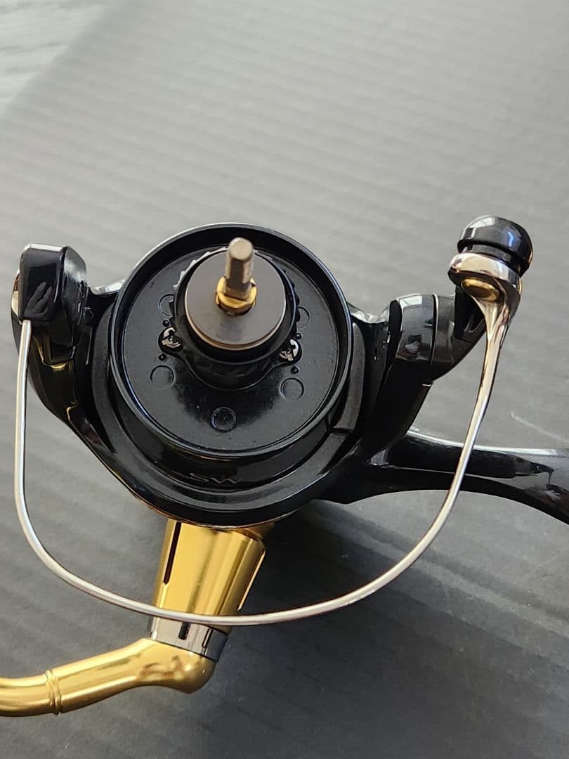 SHIMANO STELLA SW4000XG スピニングリール