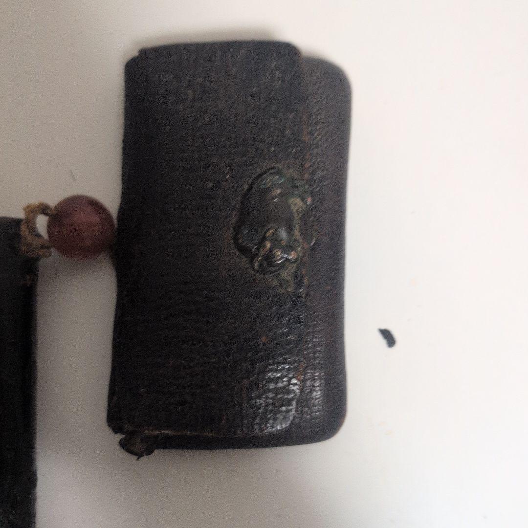 時代物　煙草入れ　煙管入れ　瑪瑙付き紐　古美術　煙管パイプ　キセル　メノウ石