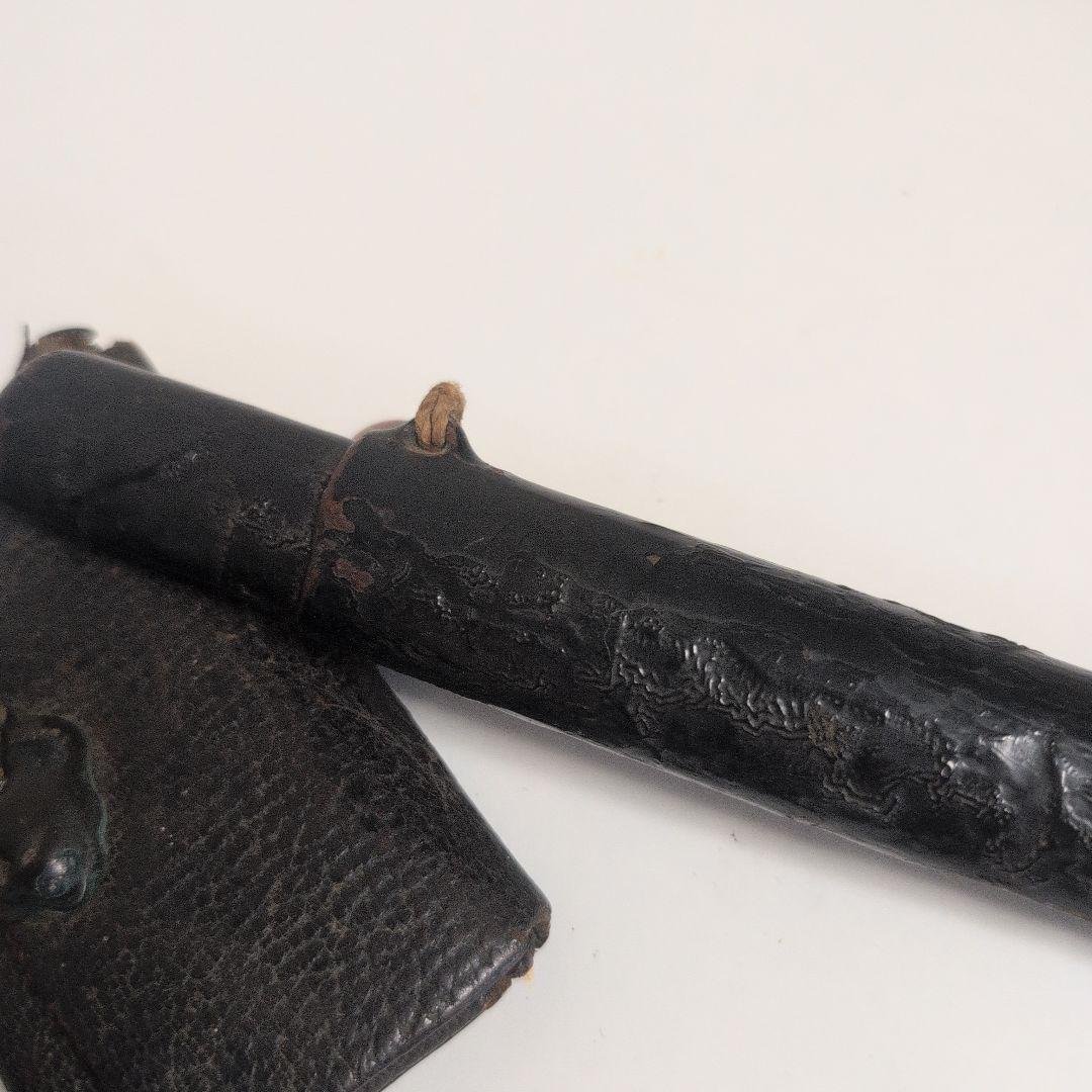 時代物　煙草入れ　煙管入れ　瑪瑙付き紐　古美術　煙管パイプ　キセル　メノウ石