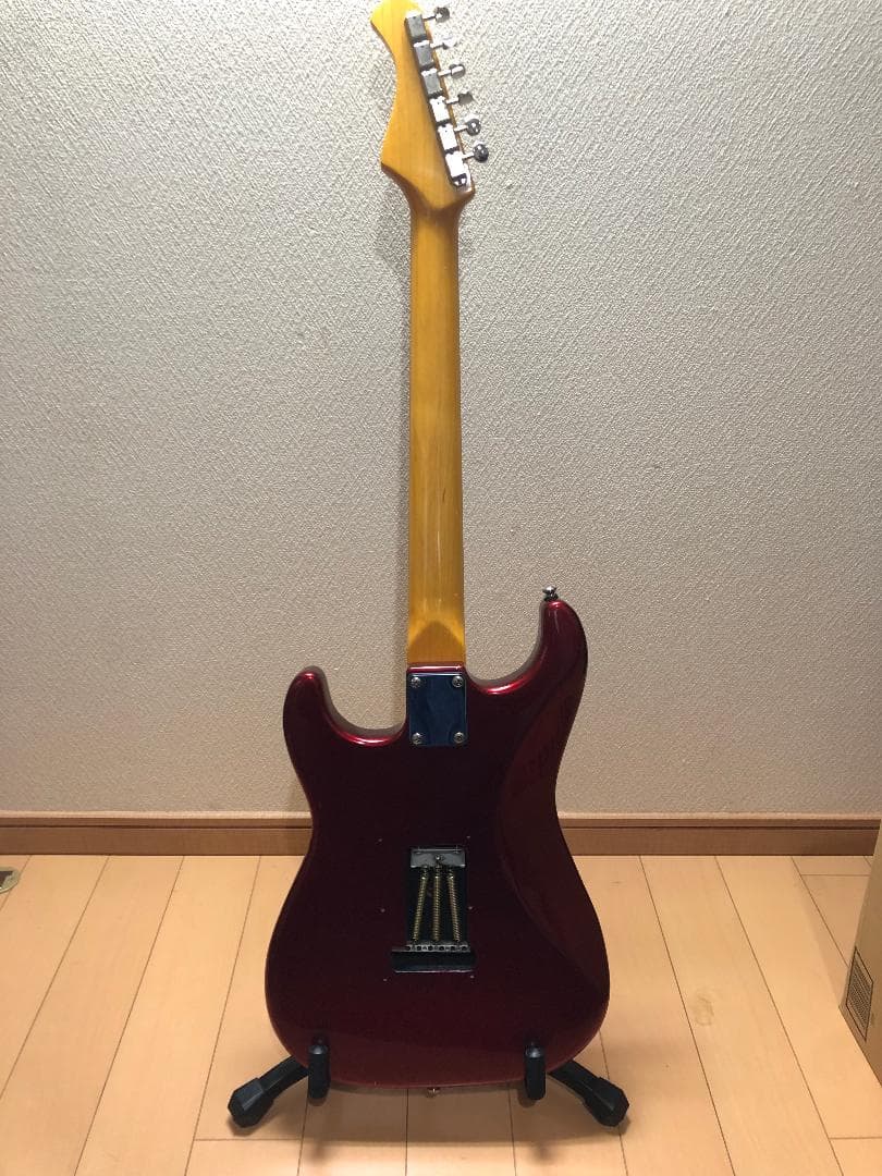 Bacchus Universe Series ストラトキャスタータイプ