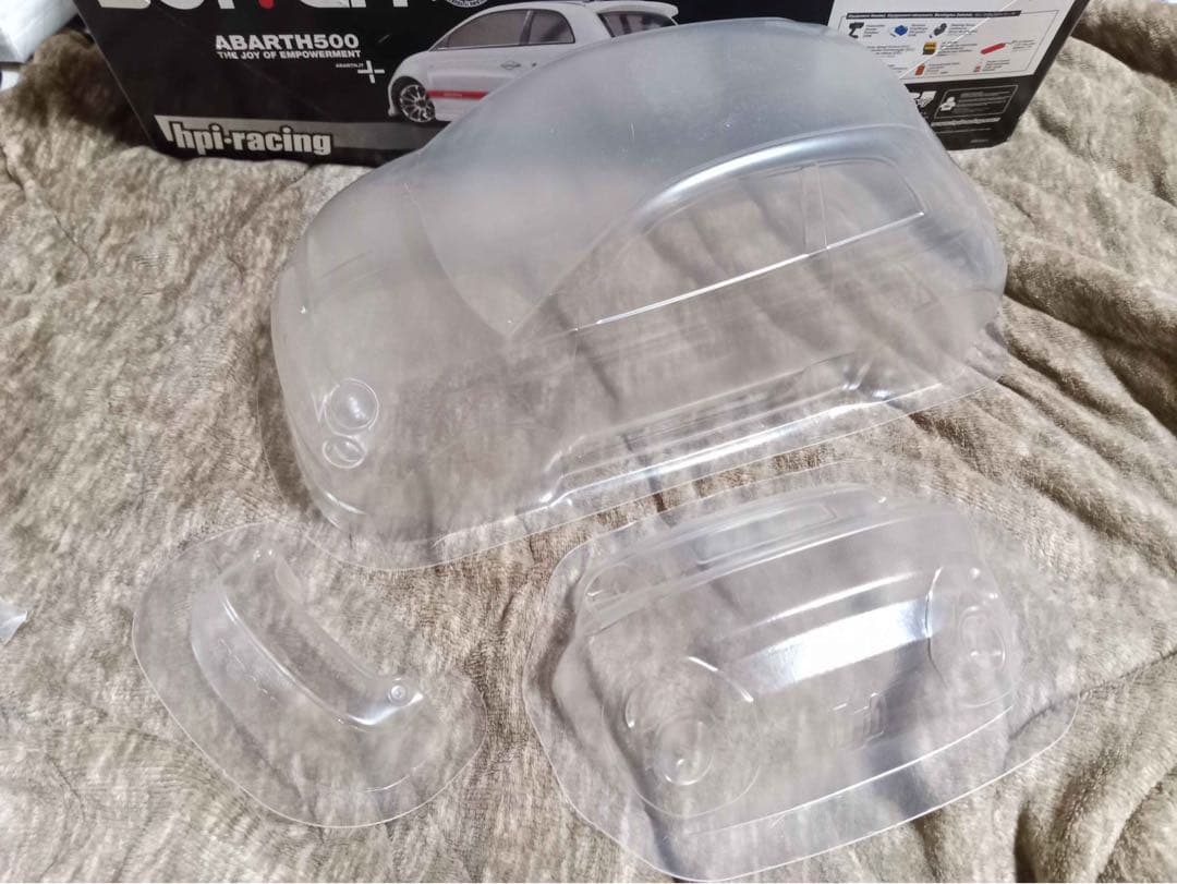 m*e様 hpi-racing ABARTH500 電動ラジコンカー