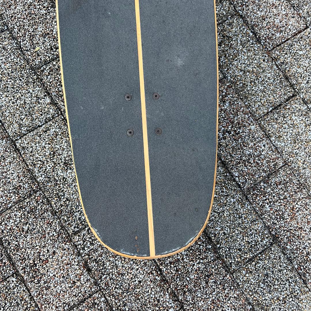 Carver スケートボード 波デザイン