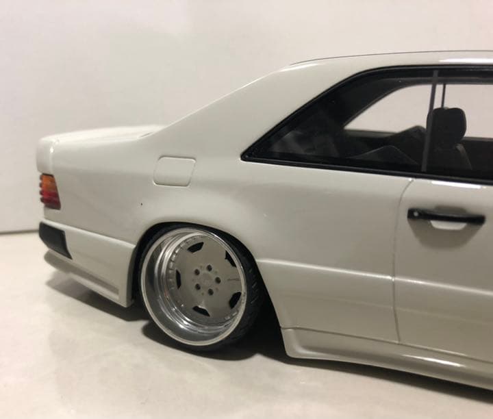 1/18 otto製　AMGメルセデス ベンツ CE124 ハンマー　ホワイト