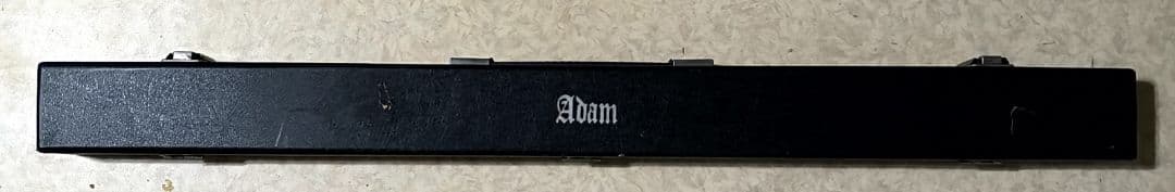 Adam XIV ビリヤードキュー (ケース、チョーク、カラーティップピック付)