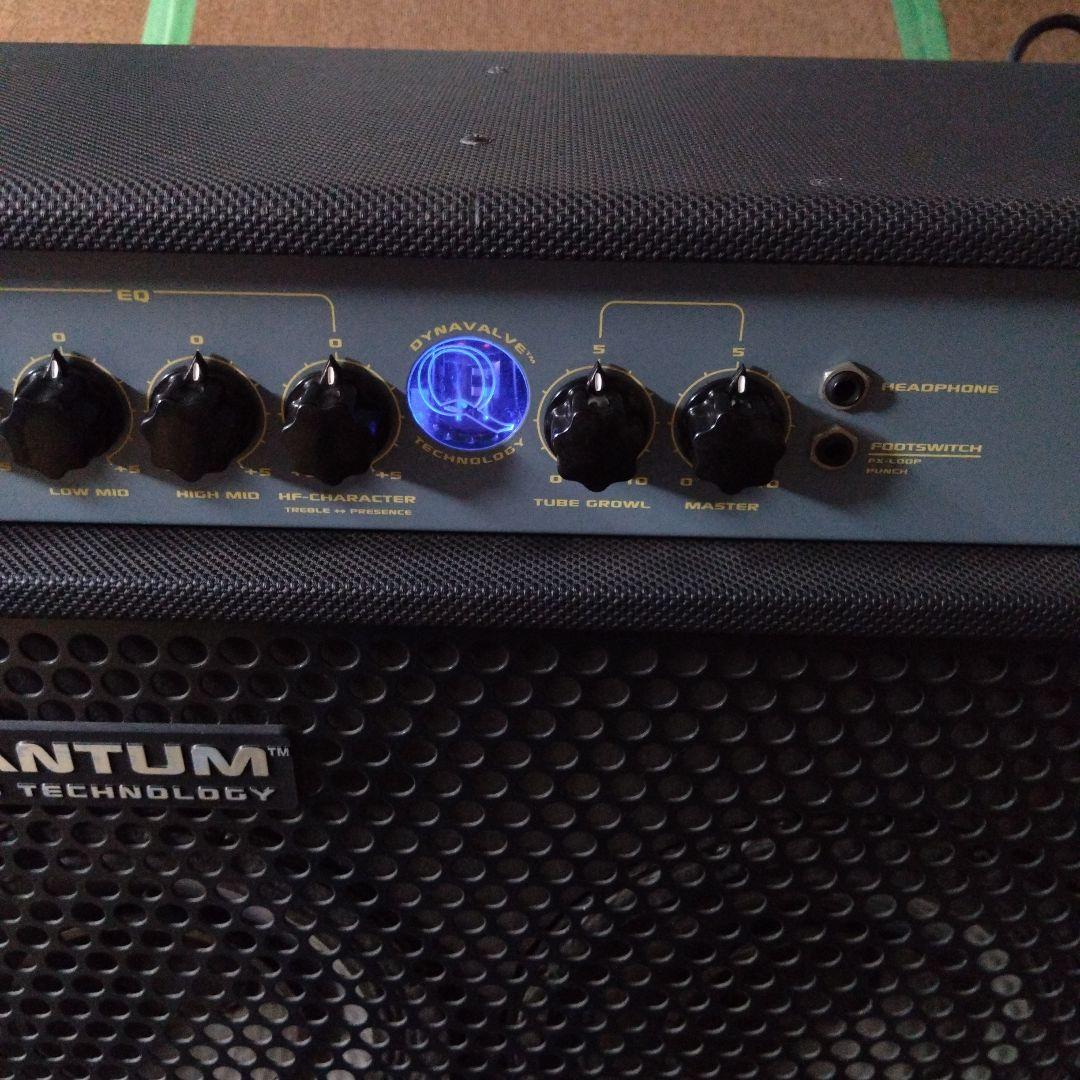 ヒュースアンドケトナー QUANTUM QC421 ベースアンプ