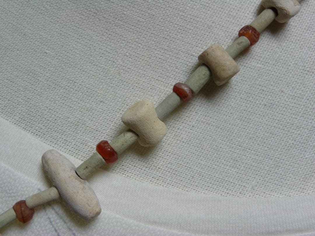 【年末セール】古代　ファイアンスビーズ　オリジナル　ネックレス連