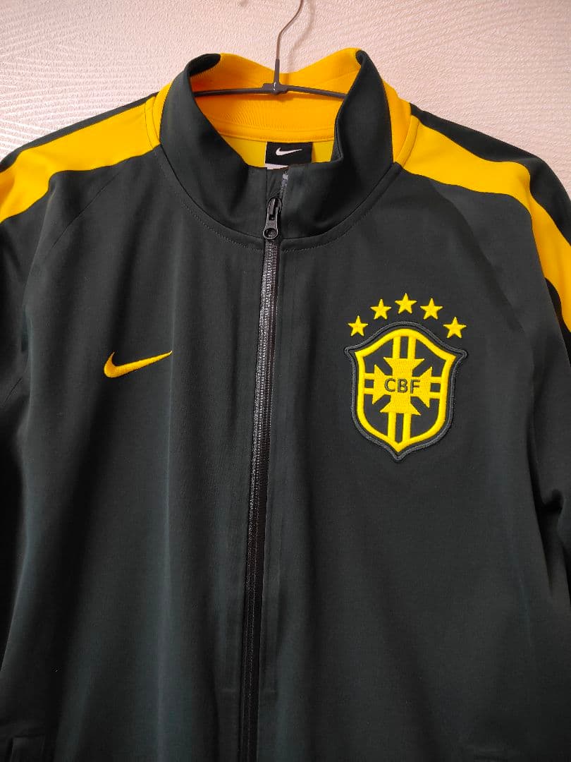 【美品】ナイキ Nike ブラジル代表 ジャージ Lサイズ