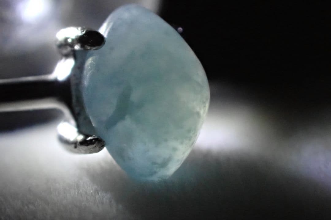 糸魚川翡翠　入コン沢　青　4ミリ　リング　指輪　11号　③　送料無料