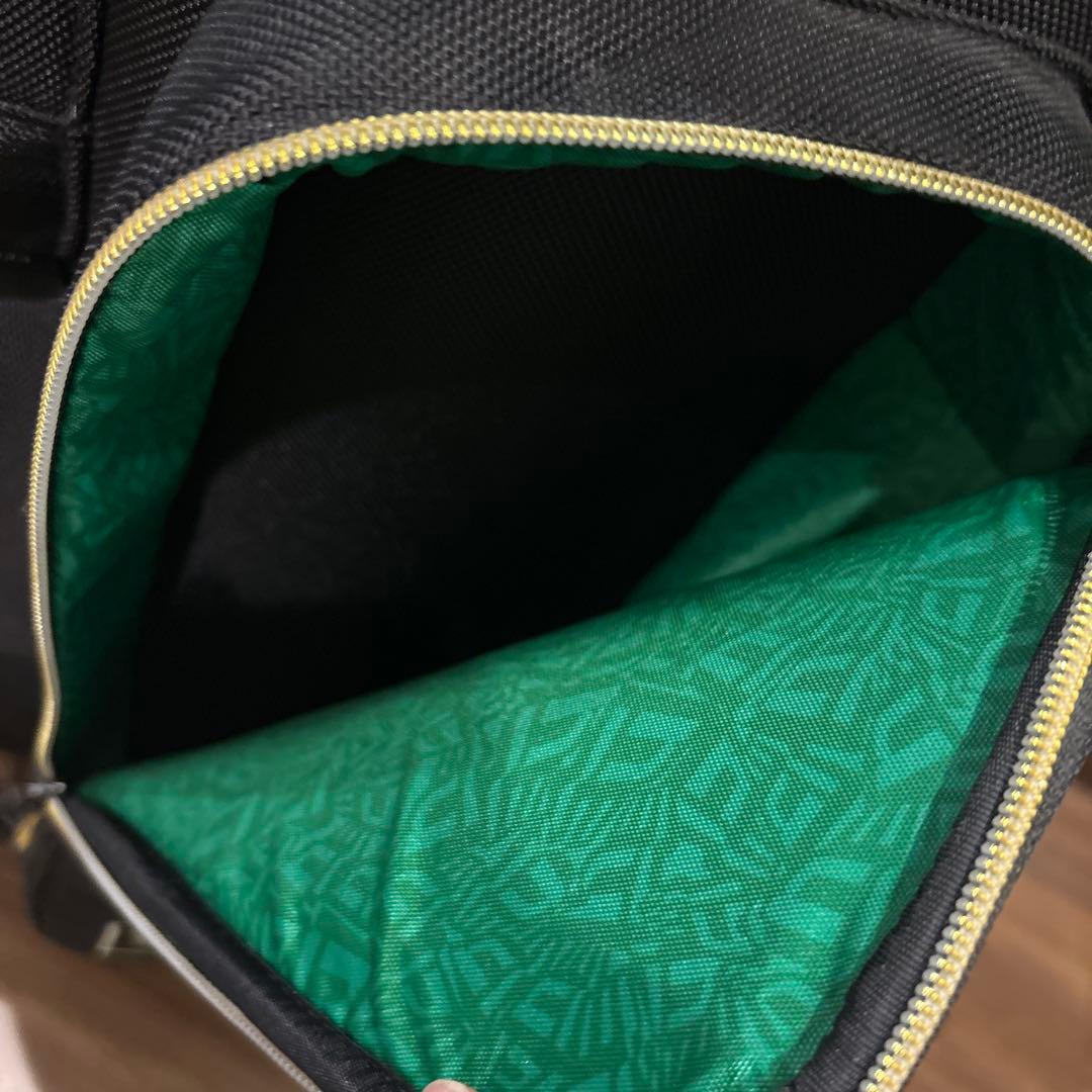 激レアNEW ERA ニューエラ キャディバッグ ブラックxゴールド