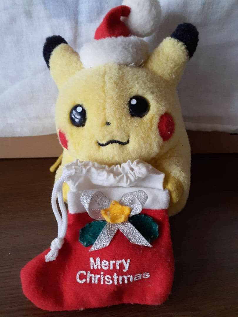 ポケットモンスター 初期 ピカチュウ ぬいぐるみ クリスマス TOMY製