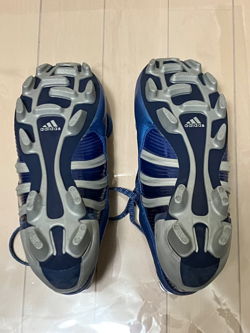 し*ゅ様 アディダス プレデターパルス 26.0cm タグ無し新品・未使用
