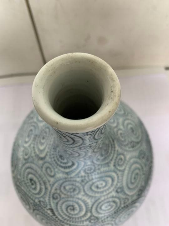 古伊万里　染付蛸唐草模様　壺　江戸時代　完品