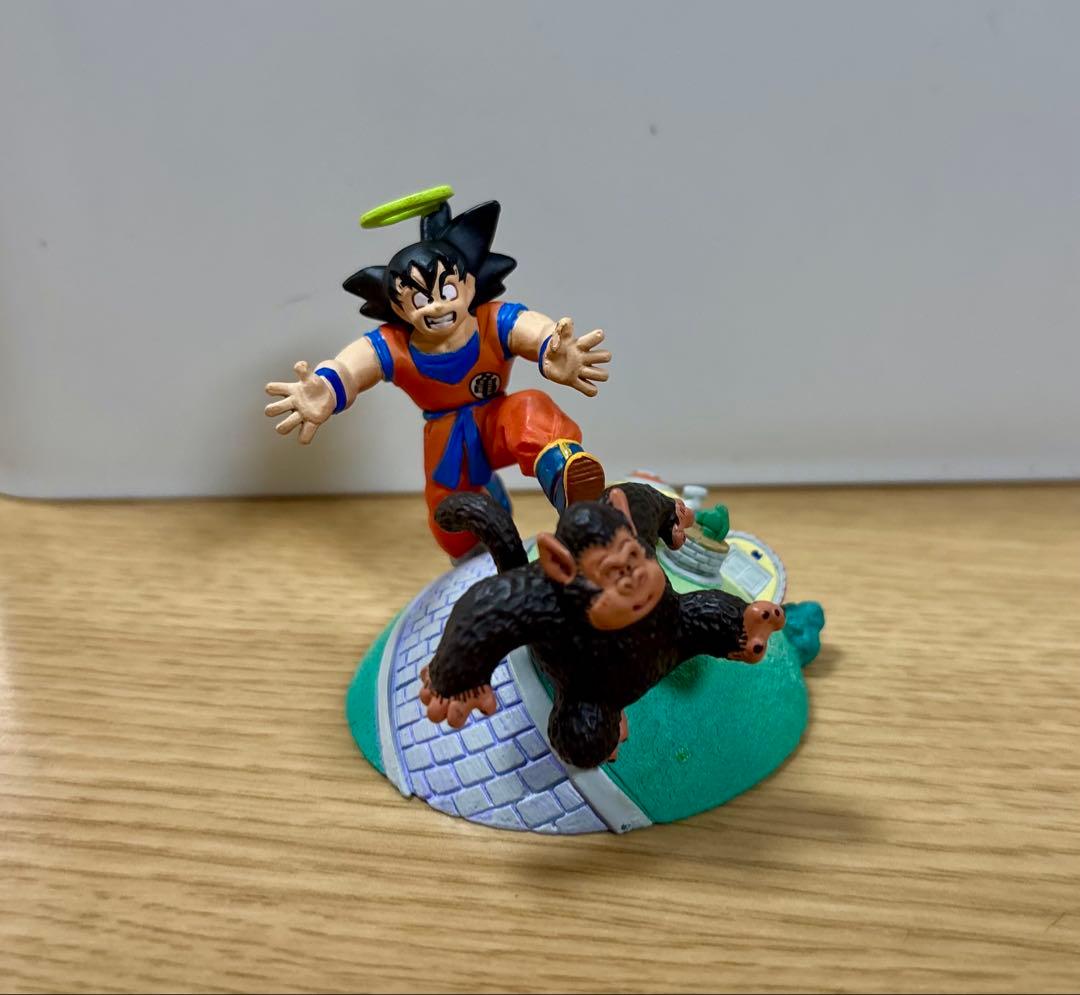 ドラゴンボールカプセル　ネオ 帰ってきたサイヤ人編　フィギュア