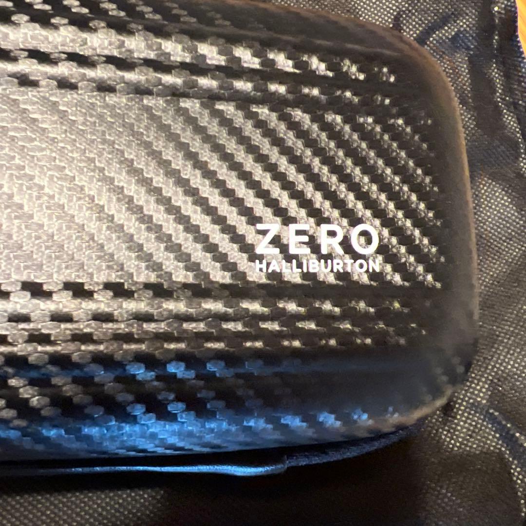 Diners Club Premium トラベルポーチ　ゼロバリバートン