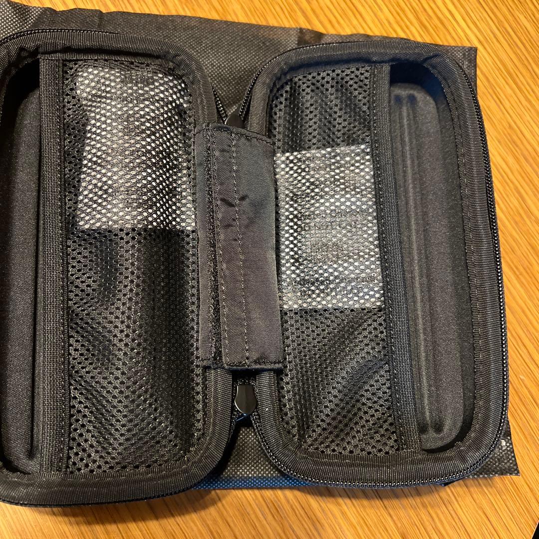 Diners Club Premium トラベルポーチ　ゼロバリバートン