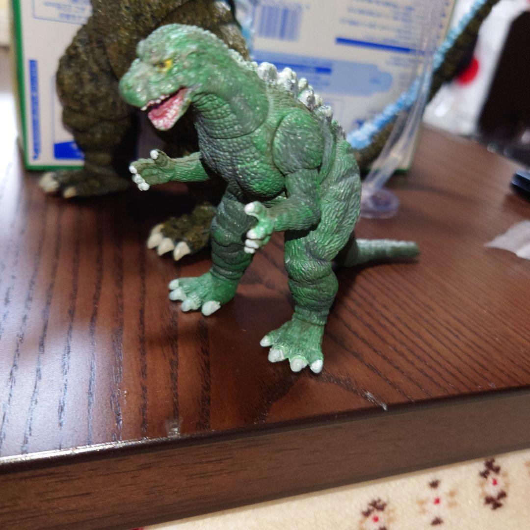 S.H.モンスターアーツ ゴジラ(生頼範義ポスターVer.)