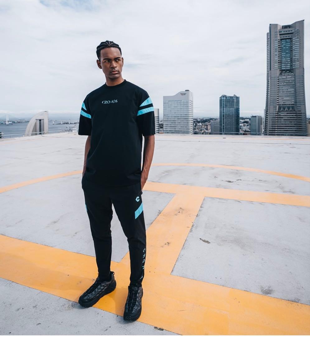 cronos即完売モデル！！ティファニーブルー上下セットアップ ＋Tシャツ