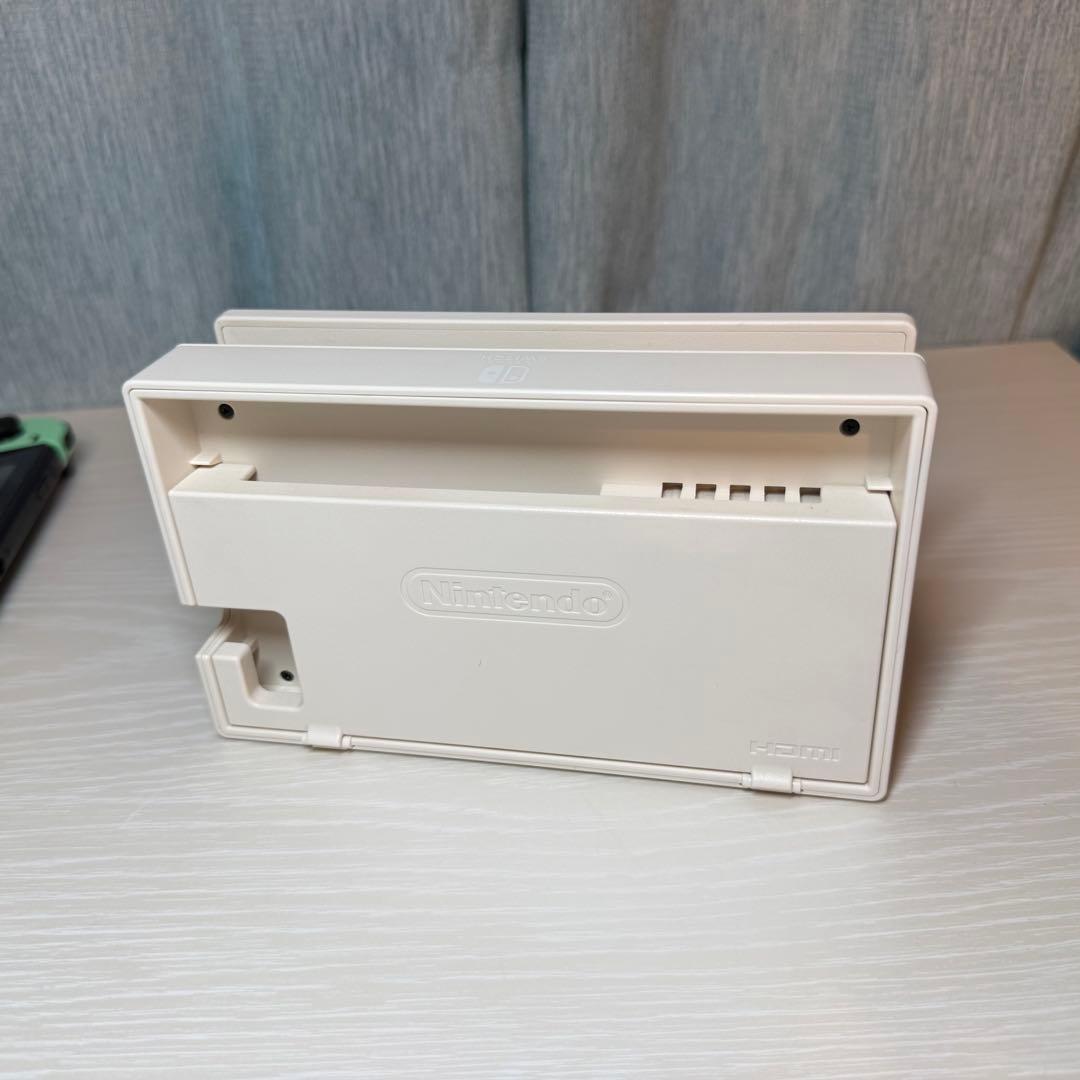 Nintendo Switch 本体　あつまれ どうぶつの森デザイン