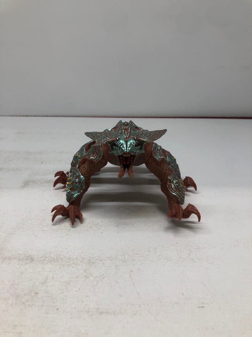 kny27048#57 パシフィック・リム ソフビ魂 3種セット 中古品