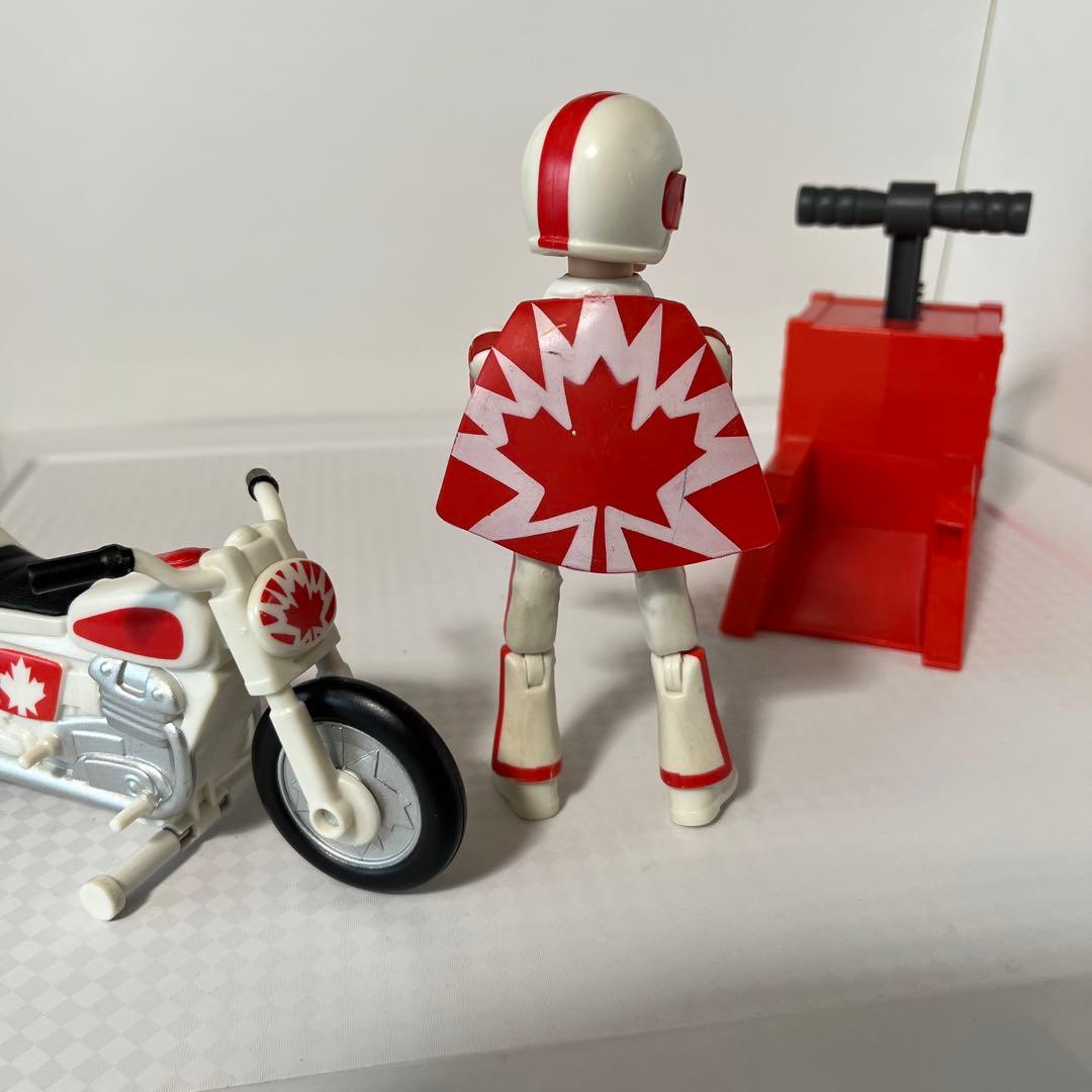 トイストーリー4 デュークカブーン ウイズ　モーターサイクル　2019年マテル社