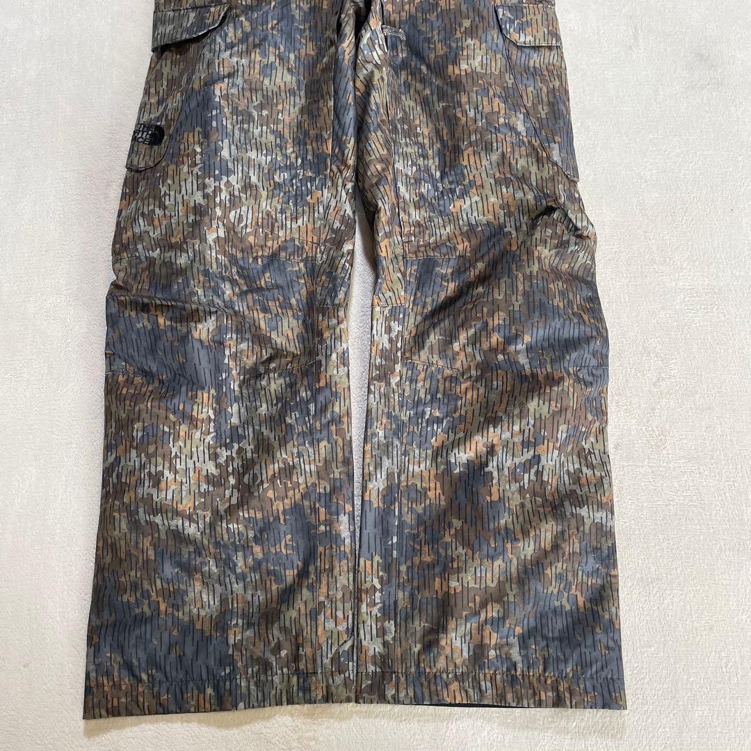 超美品　未使用級　☆THE NORTH FACE ビブパンツ　カモフラ
